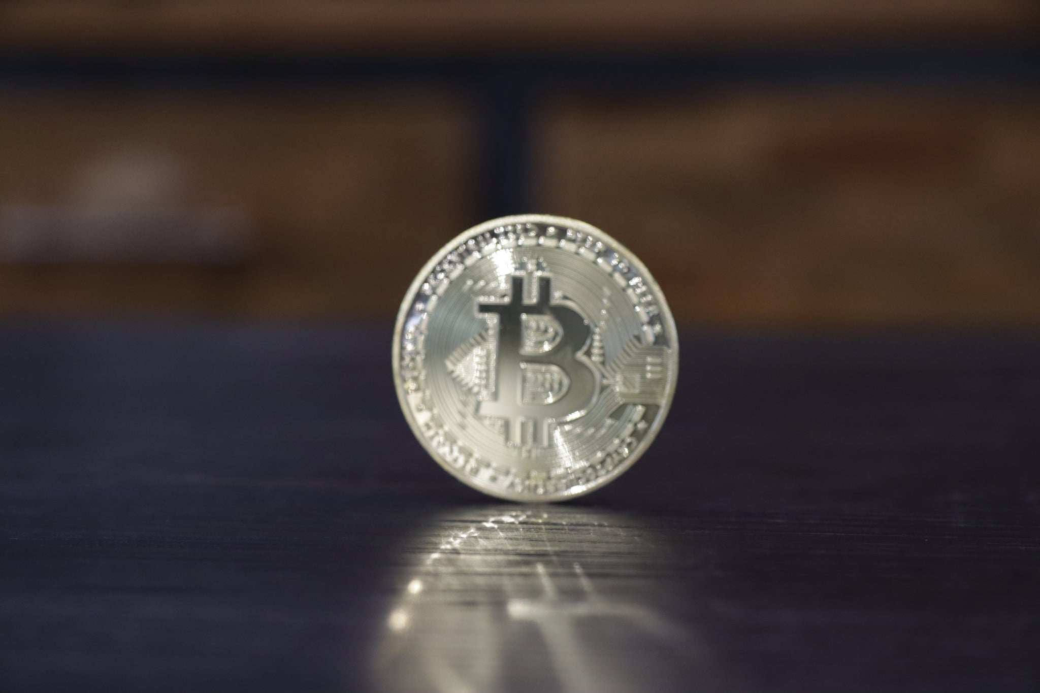 Moneta Celebrativa Bitcoin - Un Omaggio al Futuro della Valuta Digitale