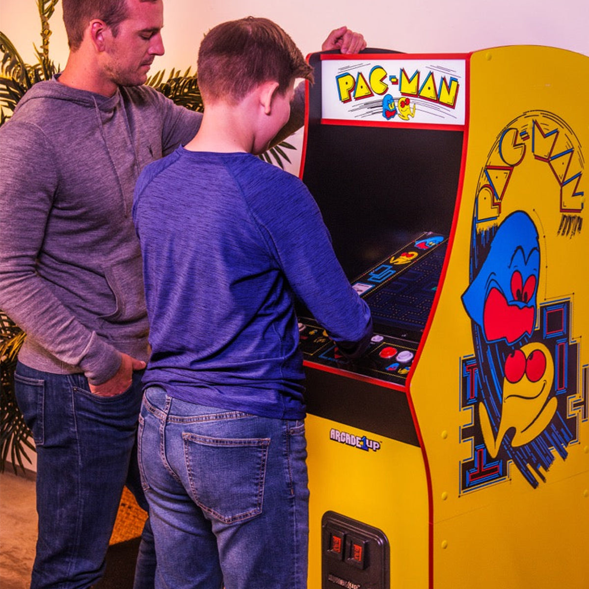 Arcade1Up Pac-Man Legacy Class of 81' Deluxe